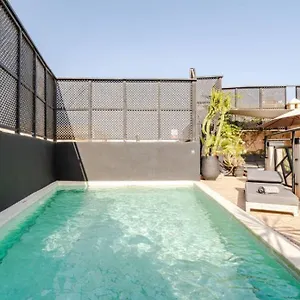 Maison d'hôtes Basidi Piscine Chauffee Sur Le Toit De La Medina