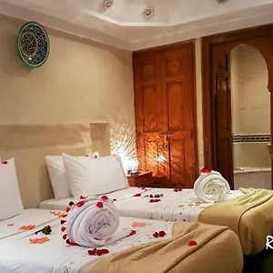 Riad Gallery 49 &